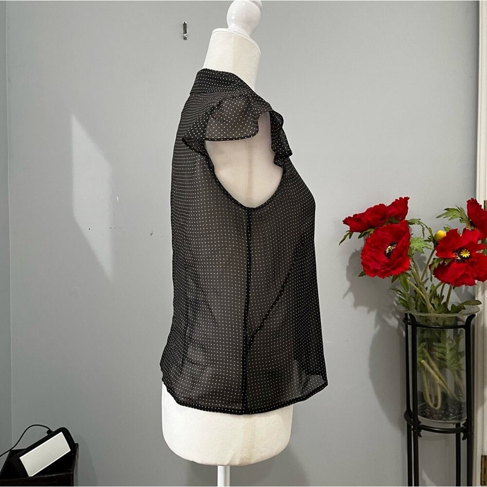 NEW Max Studio Silk Polka Dot Lace Trim Flutter Cap Sleeve Sheer Blouse S NWOT - Picture 4 of 16